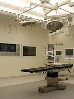 معدات المستشفيات